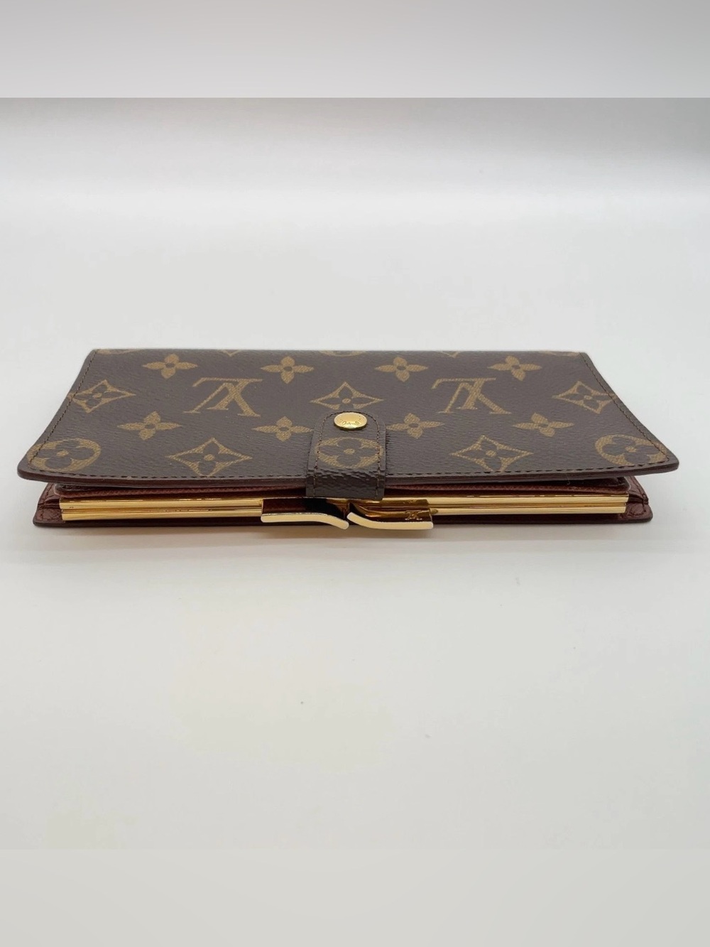Auth Louis Vuitton Monogram
Continental Clutch Wallet
